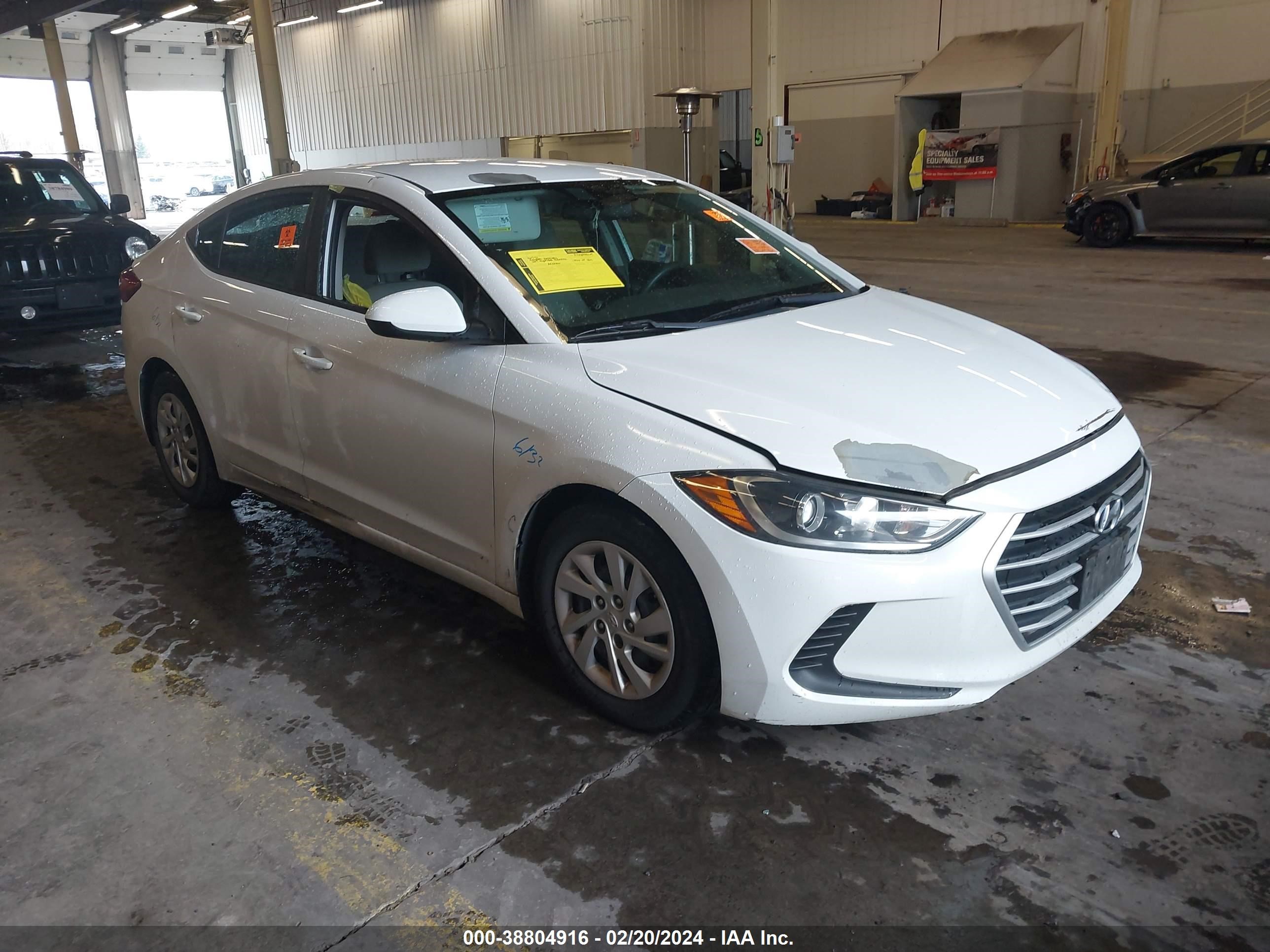 HYUNDAI ELANTRA 2017 5npd74lf1hh202008