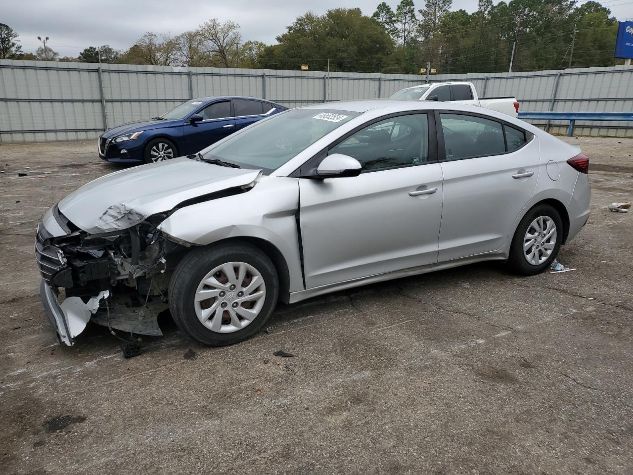 HYUNDAI ELANTRA 2019 5npd74lf1kh462853