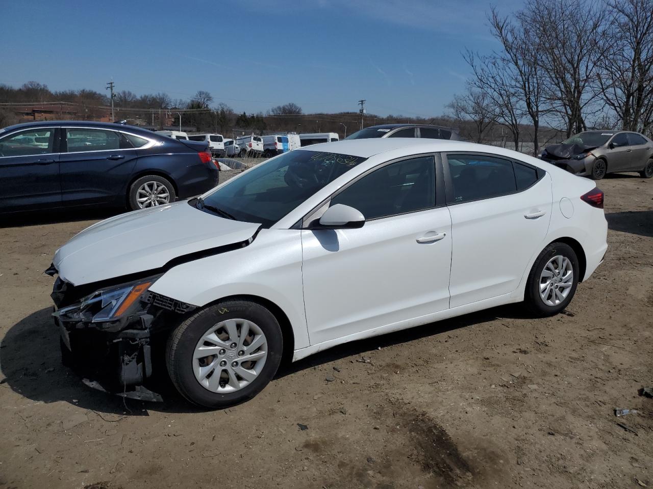 HYUNDAI ELANTRA 2019 5npd74lf1kh496873