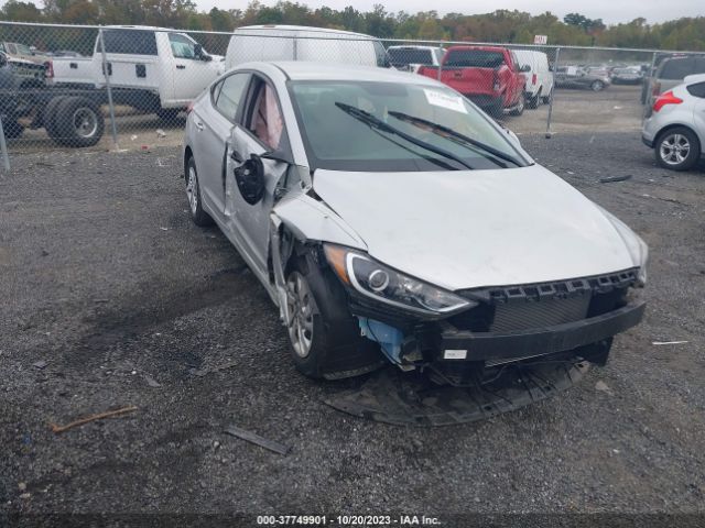 HYUNDAI ELANTRA 2018 5npd74lf2jh330702