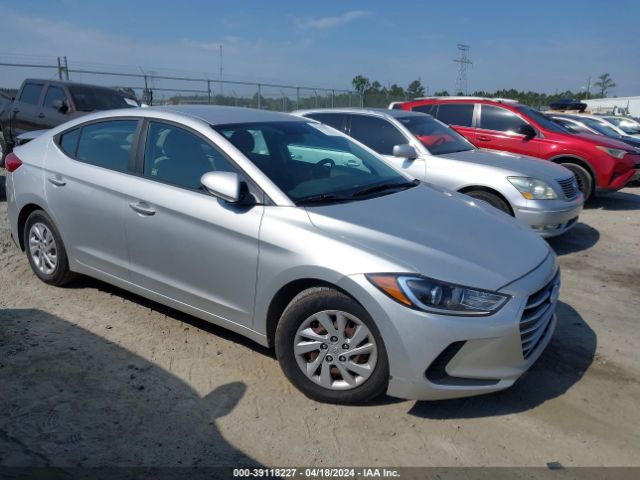 HYUNDAI ELANTRA 2018 5npd74lf2jh395470