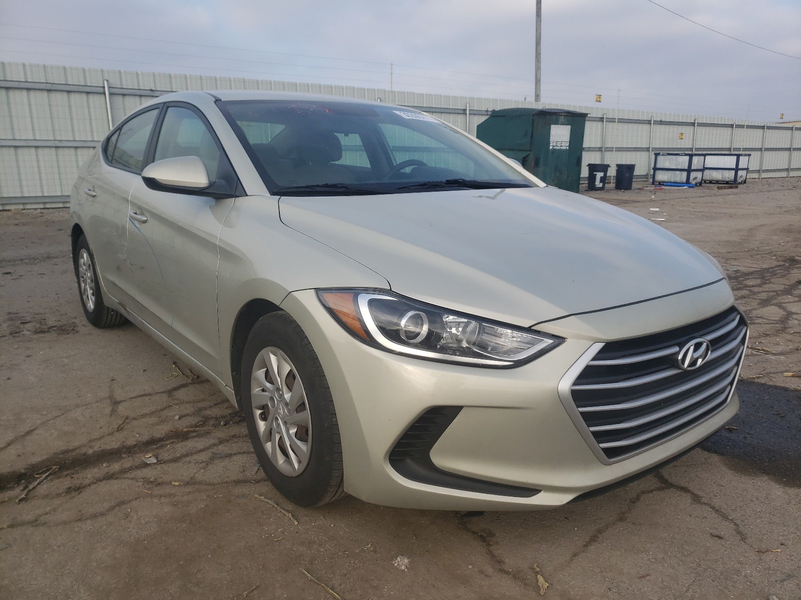 HYUNDAI ELANTRA SE 2017 5npd74lf3hh068120