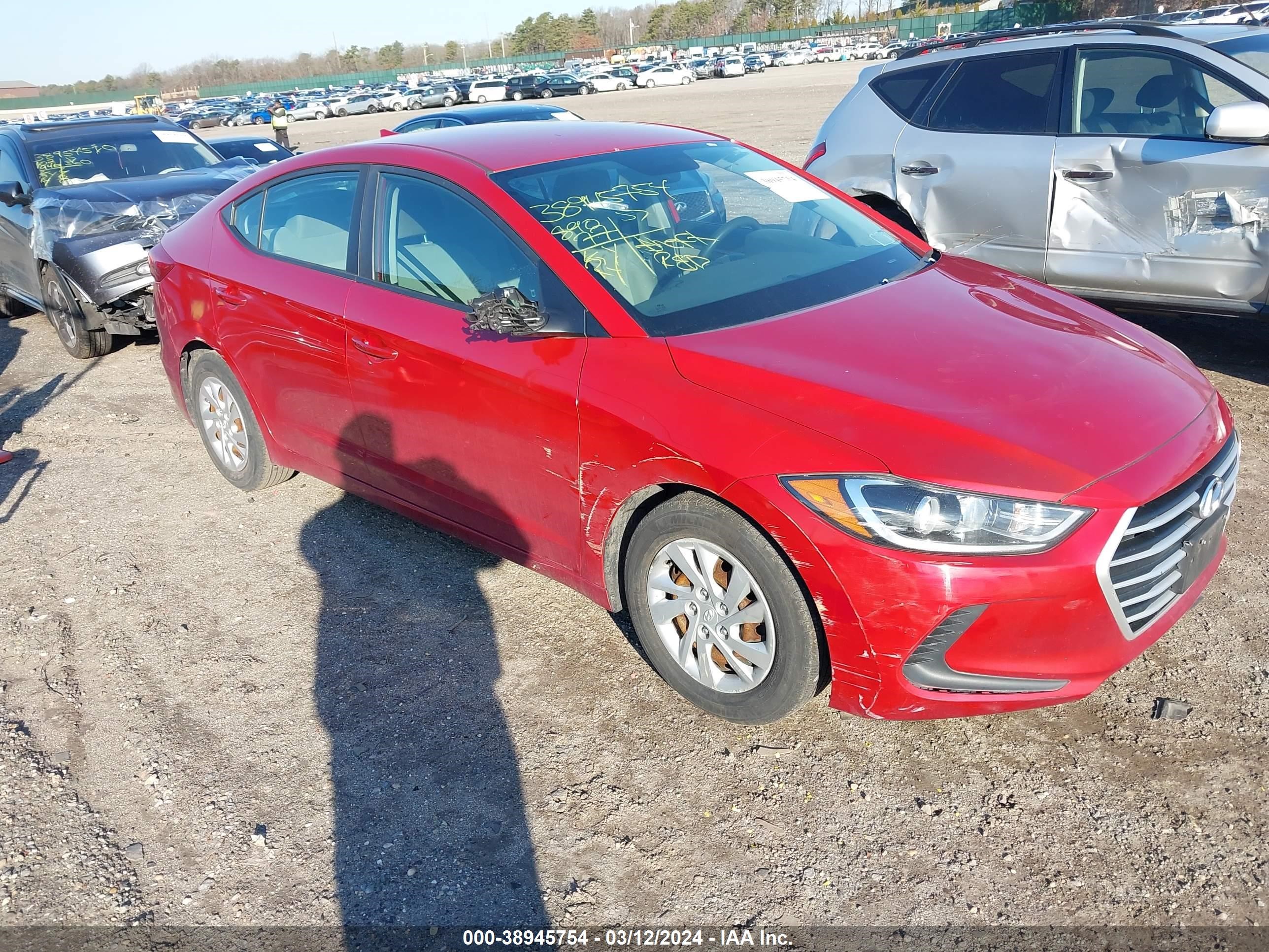 HYUNDAI ELANTRA 2017 5npd74lf3hh070837