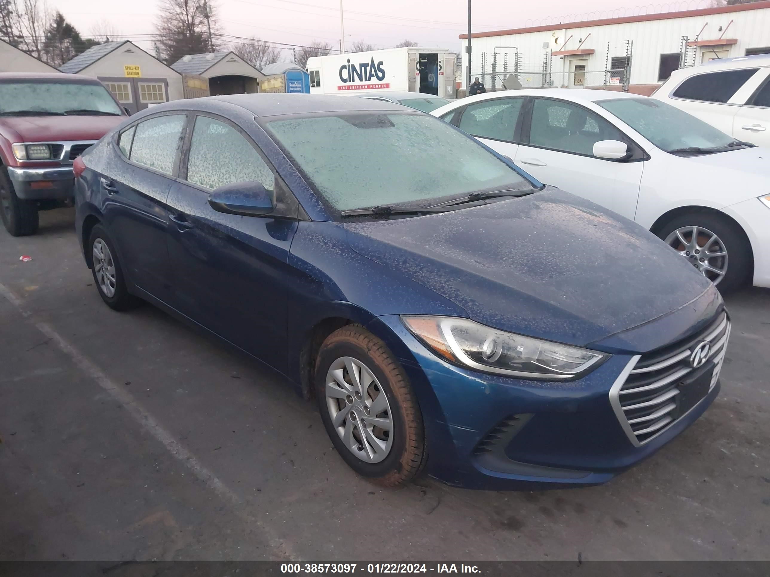 HYUNDAI ELANTRA 2017 5npd74lf3hh153314