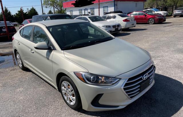 HYUNDAI ELANTRA SE 2017 5npd74lf3hh202673