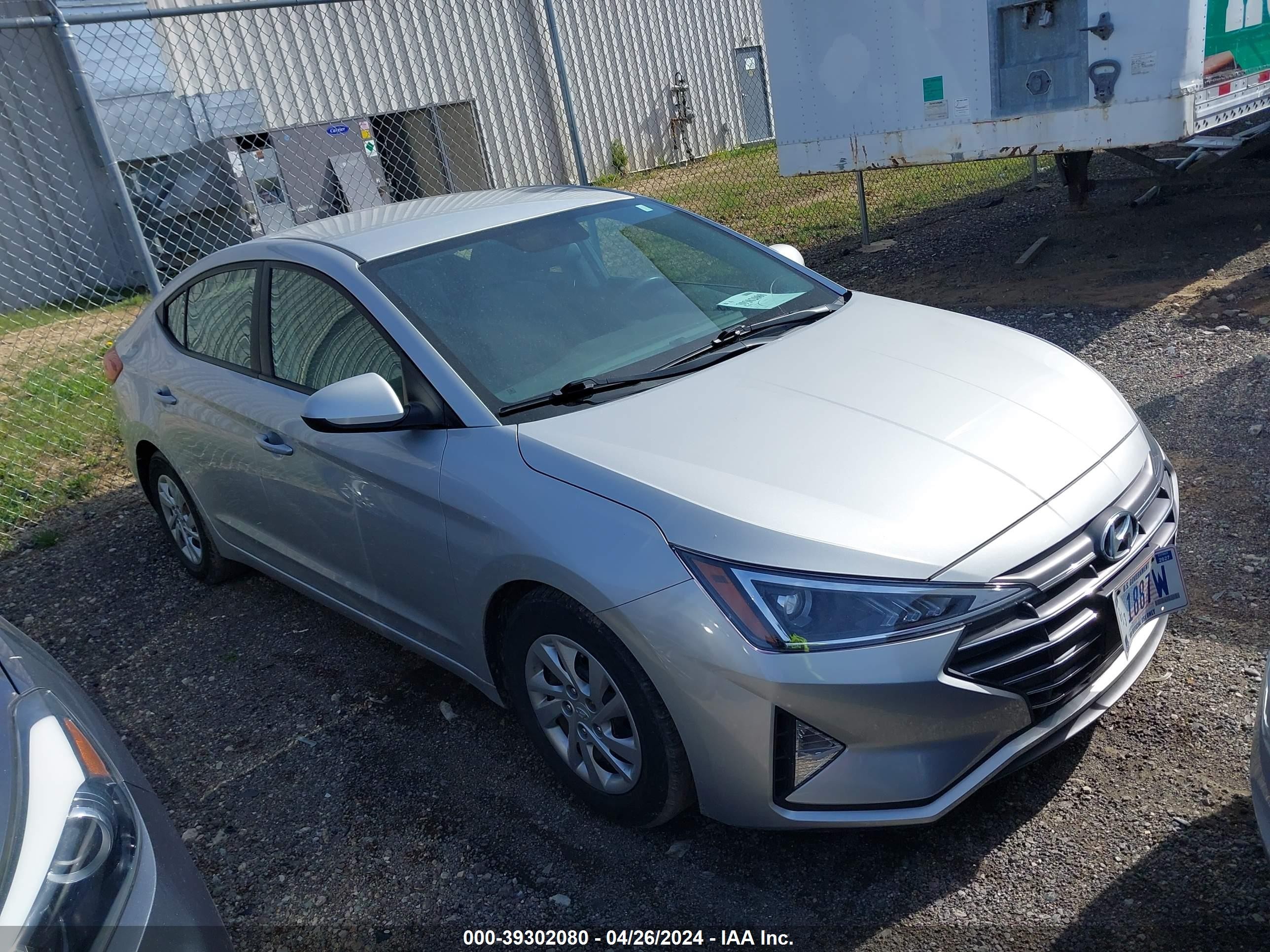 HYUNDAI ELANTRA 2019 5npd74lf3kh486636