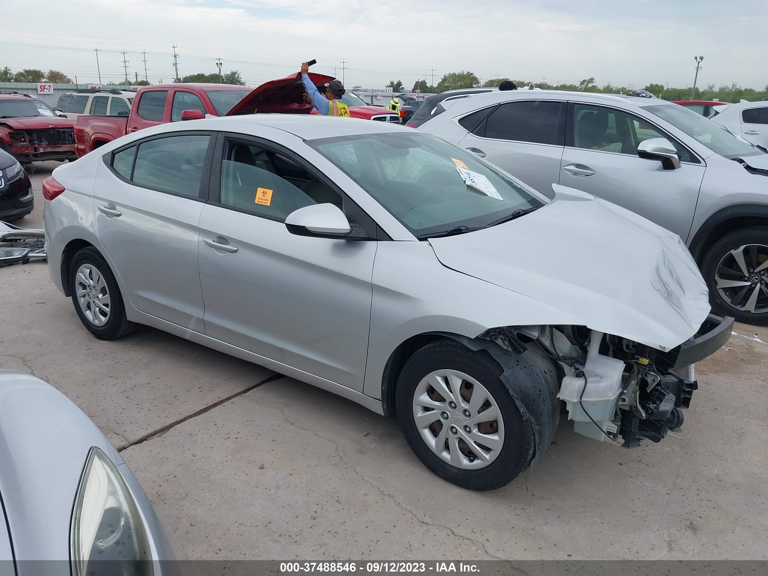 HYUNDAI ELANTRA 2017 5npd74lf4hh148204