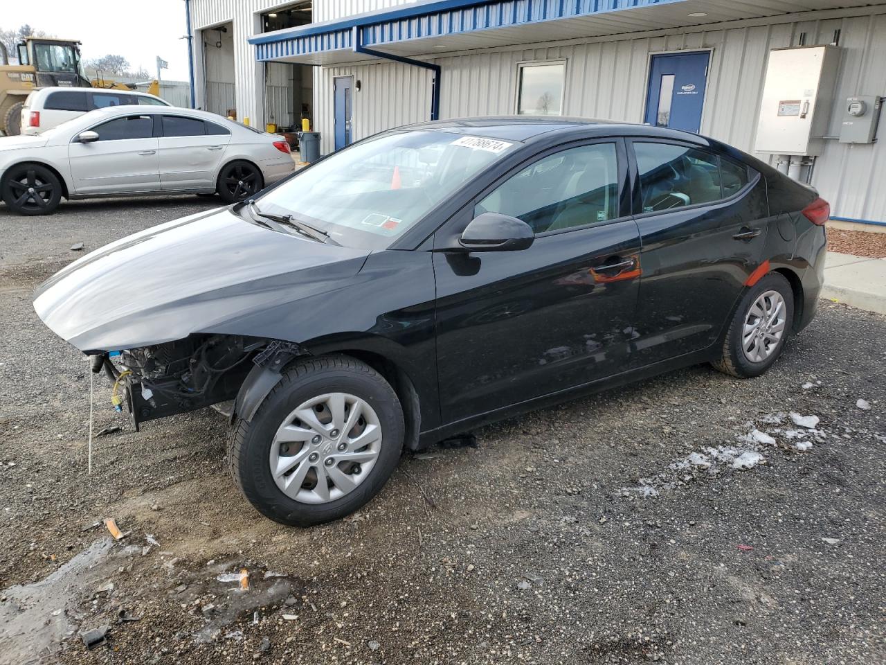 HYUNDAI ELANTRA 2018 5npd74lf4jh352748