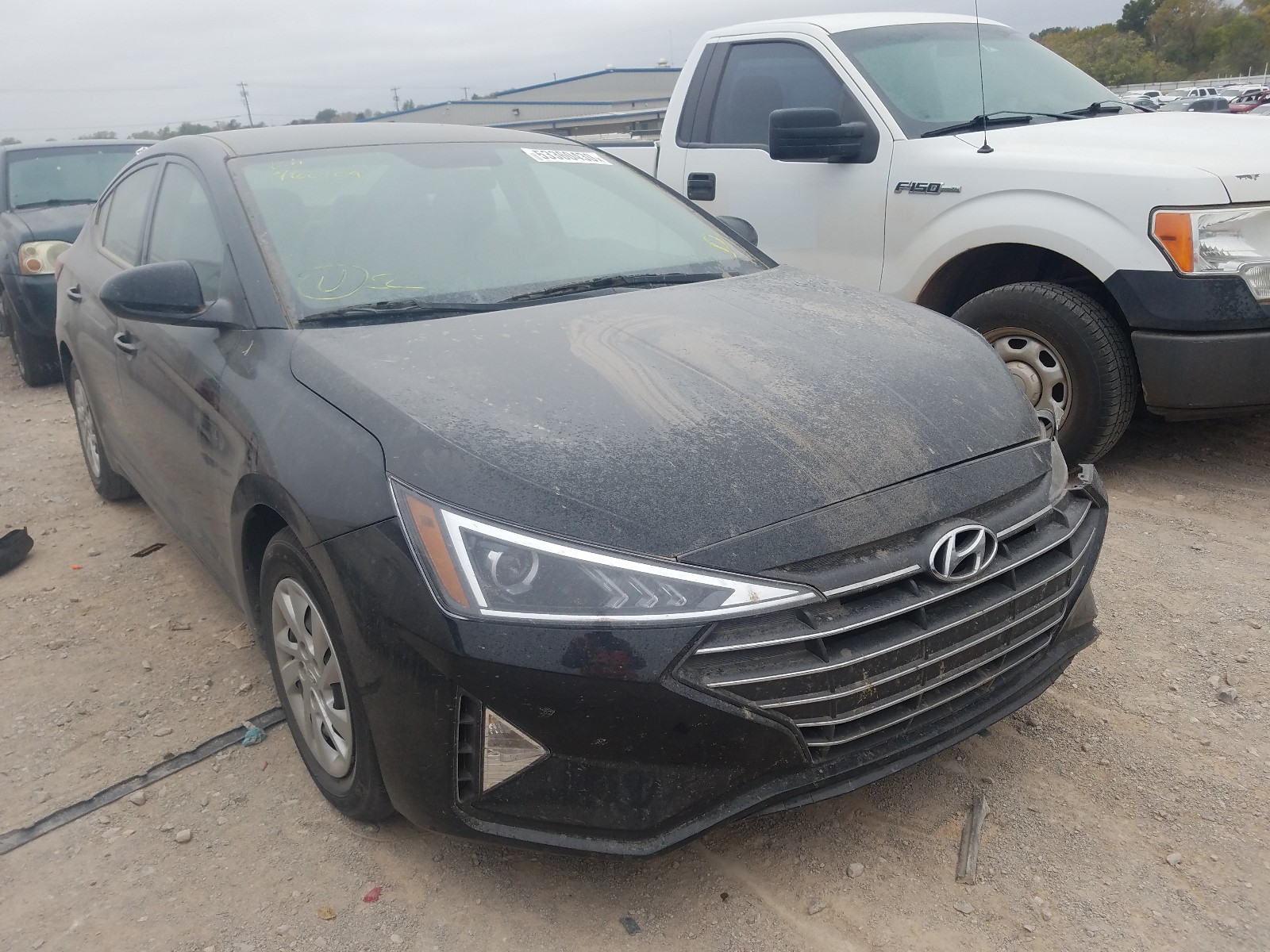 HYUNDAI ELANTRA SE 2019 5npd74lf4kh460109