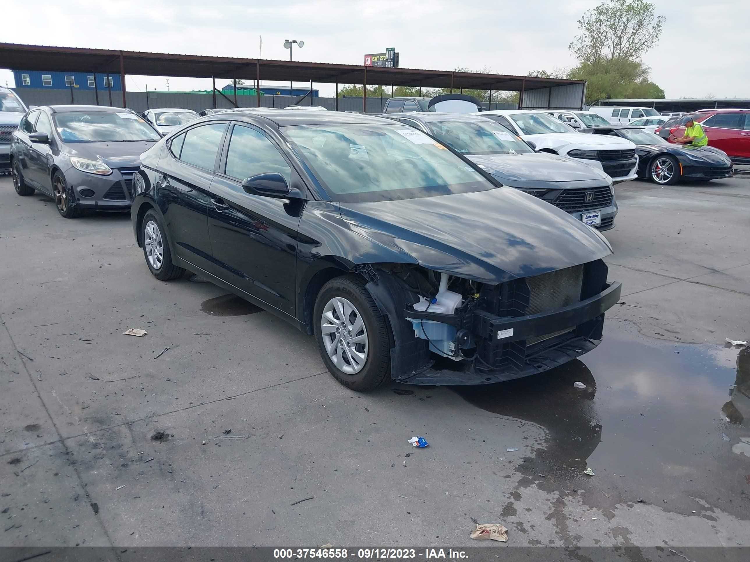 HYUNDAI ELANTRA 2017 5npd74lf5hh125787