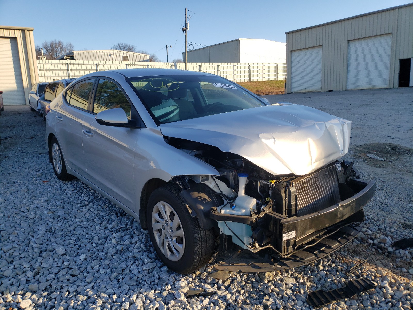 HYUNDAI ELANTRA SE 2018 5npd74lf5jh222347