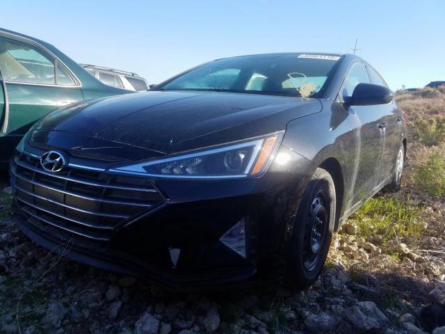 HYUNDAI ELANTRA SE 2019 5npd74lf5kh434120