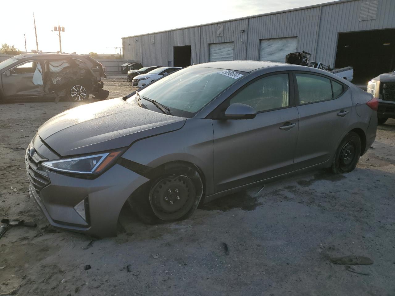 HYUNDAI ELANTRA 2019 5npd74lf5kh464654