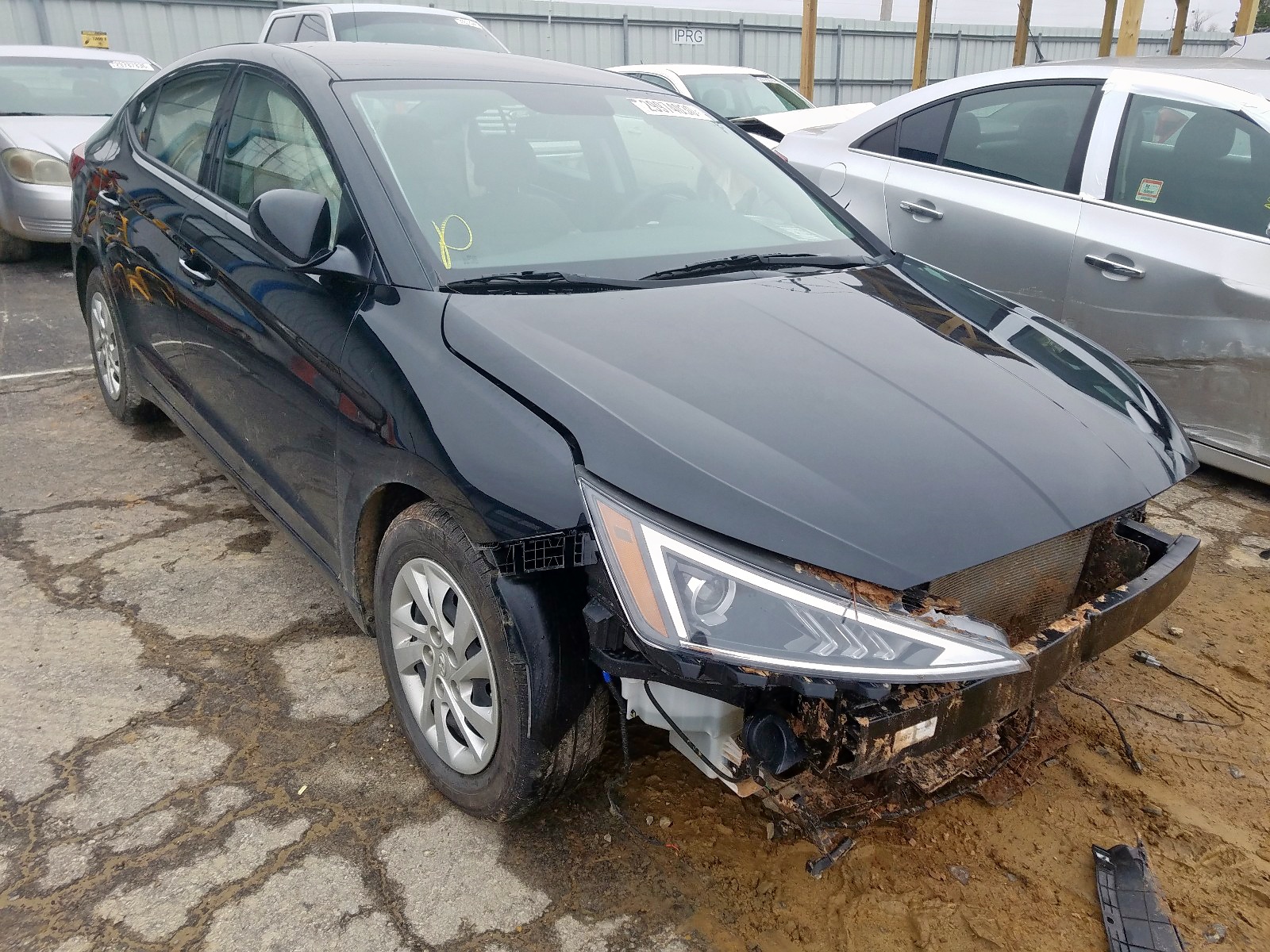 HYUNDAI ELANTRA SE 2019 5npd74lf5kh497105