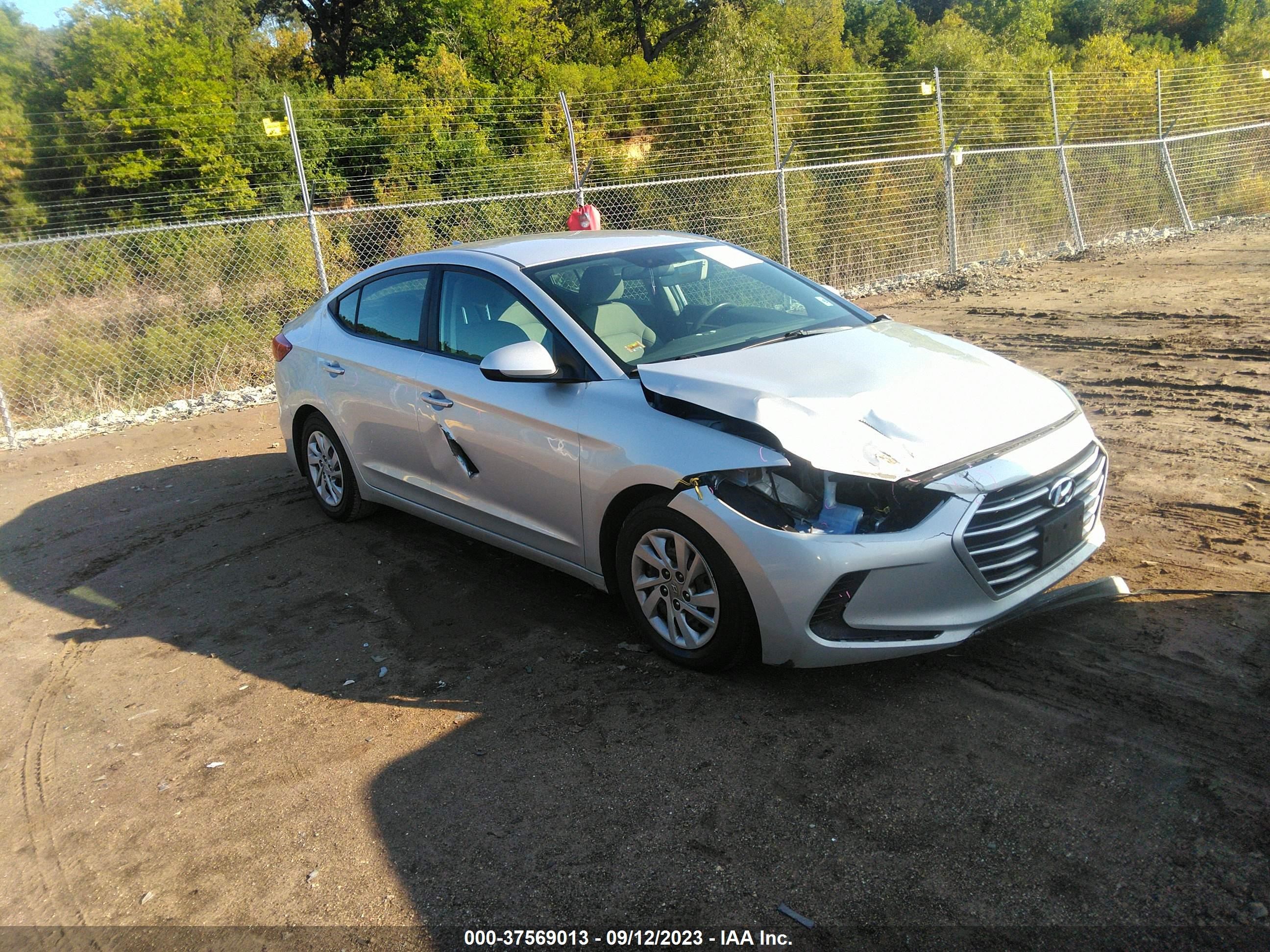 HYUNDAI ELANTRA 2017 5npd74lf6hh099720