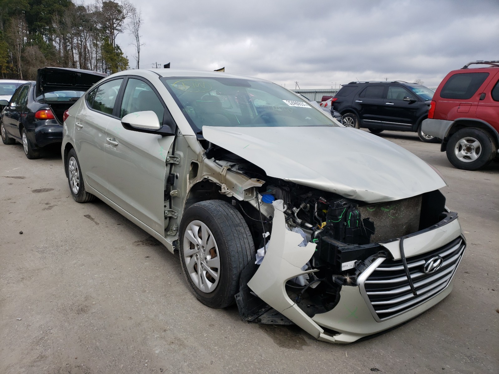 HYUNDAI ELANTRA SE 2017 5npd74lf6hh112952