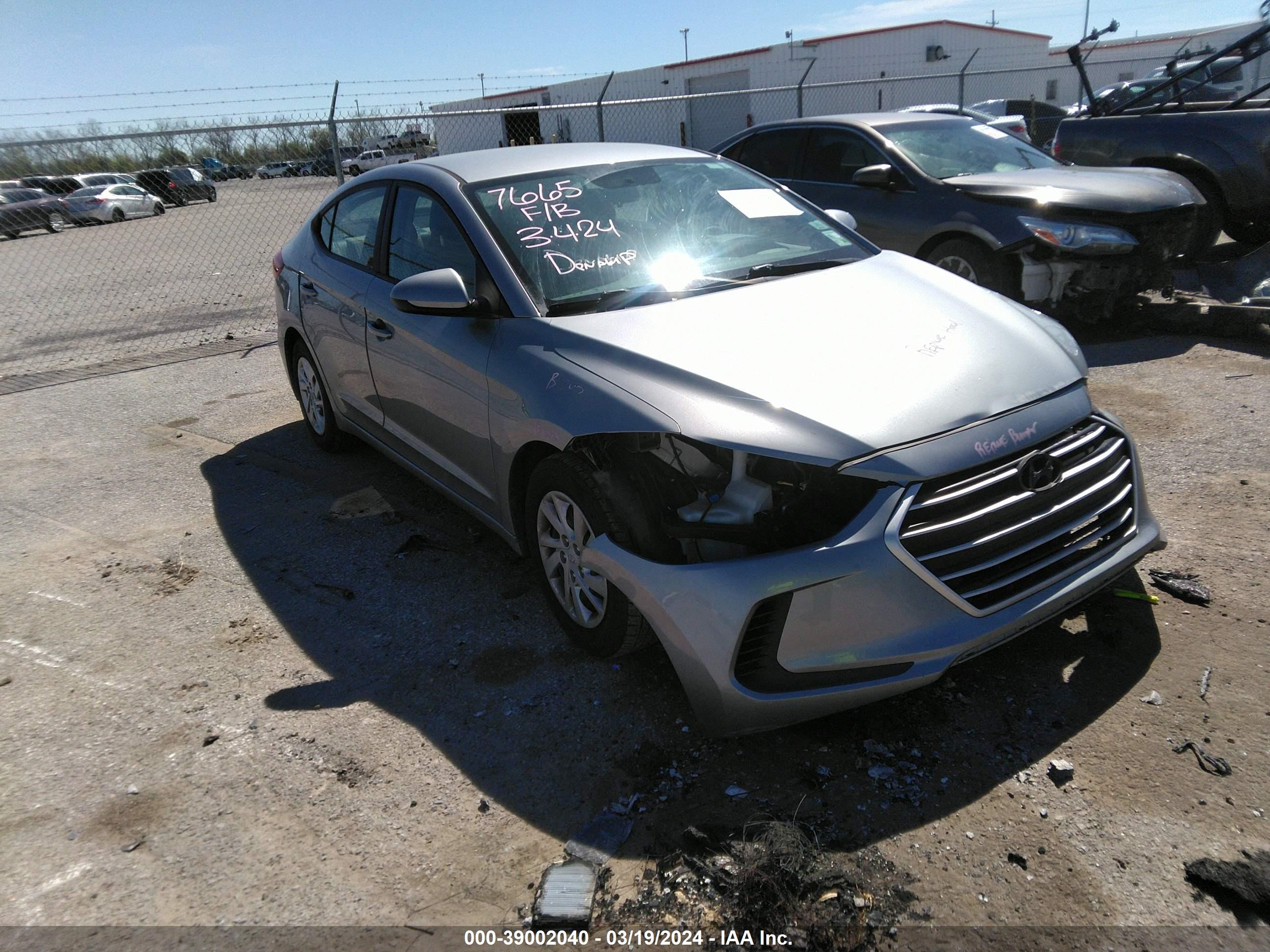 HYUNDAI ELANTRA 2017 5npd74lf6hh115057