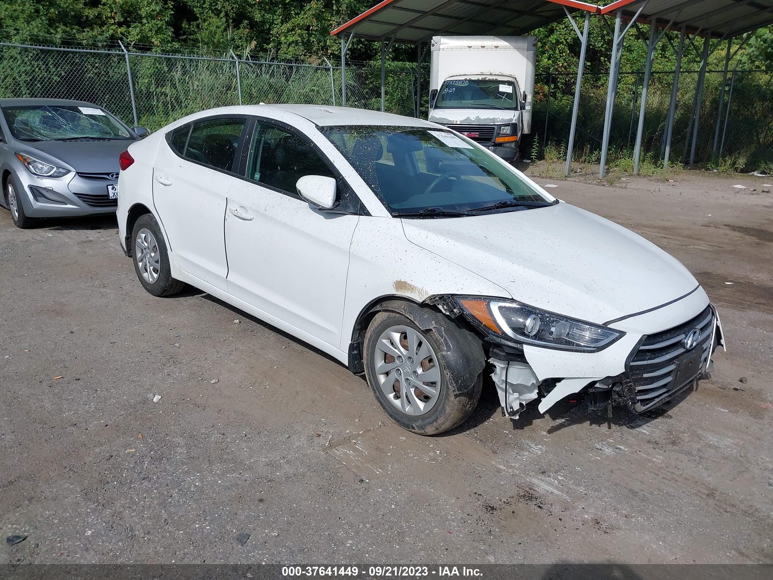 HYUNDAI ELANTRA 2018 5npd74lf6jh389218