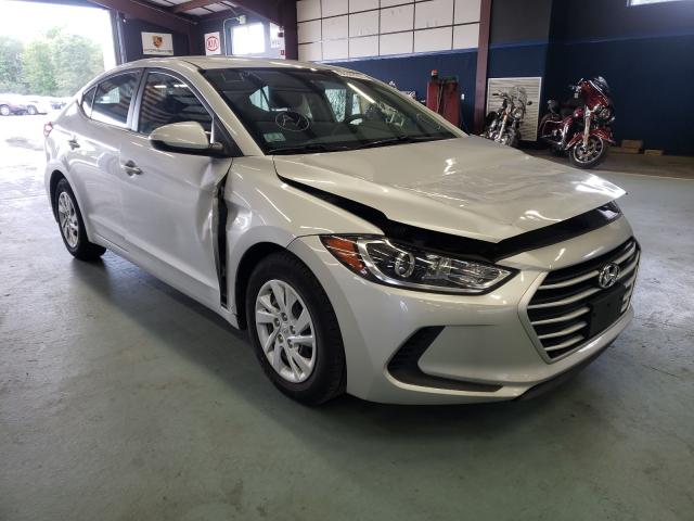 HYUNDAI ELANTRA SE 2018 5npd74lf7jh261103