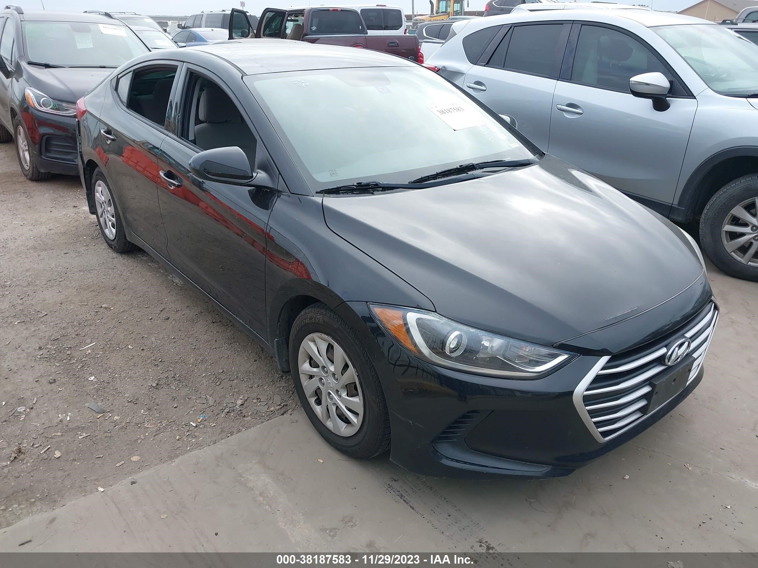 HYUNDAI ELANTRA 2018 5npd74lf7jh314768