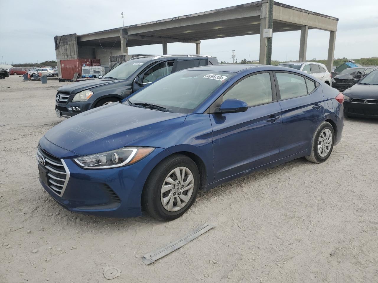 HYUNDAI ELANTRA 2017 5npd74lf8hh197132