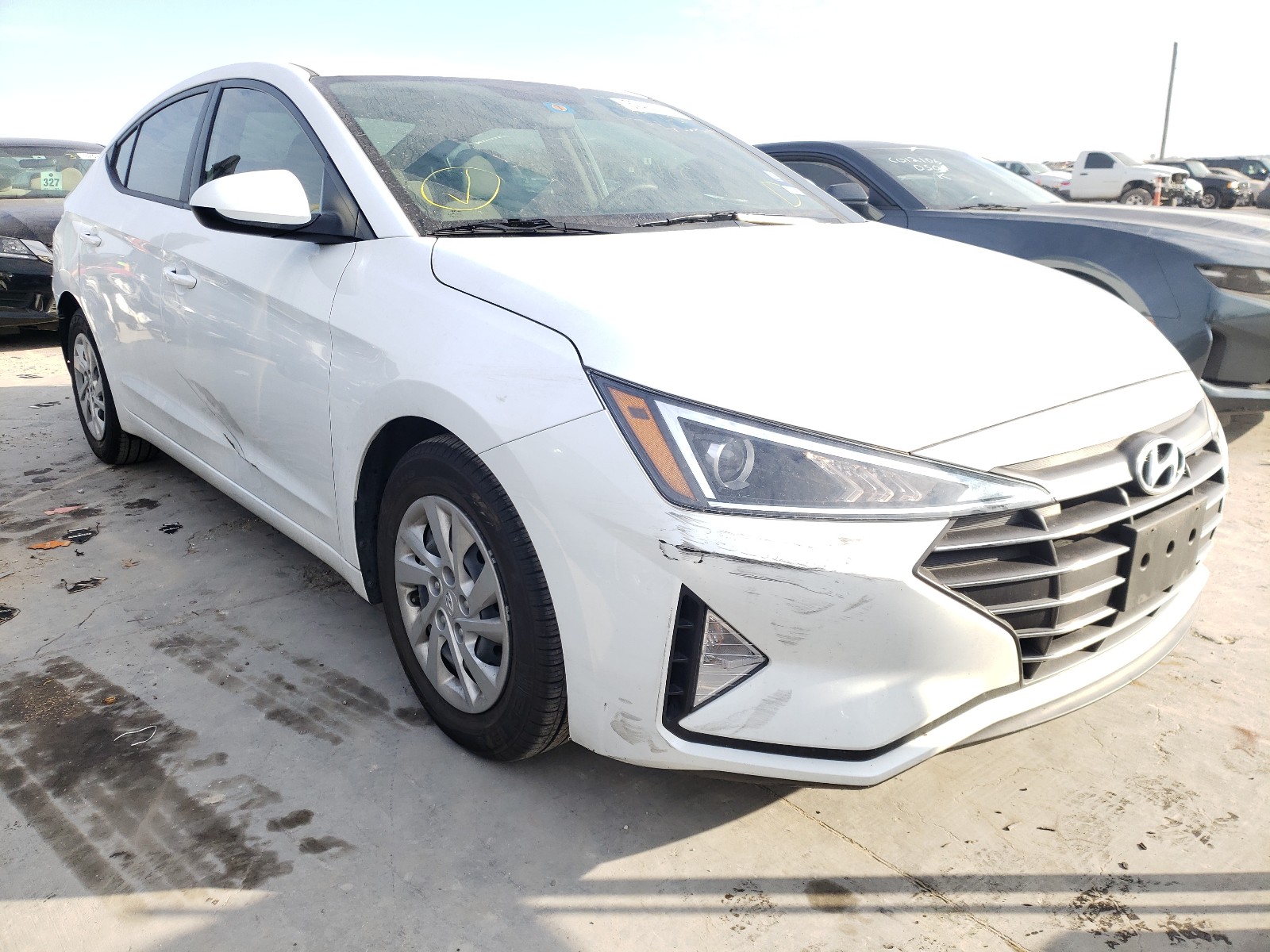 HYUNDAI ELANTRA SE 2019 5npd74lf8kh487362