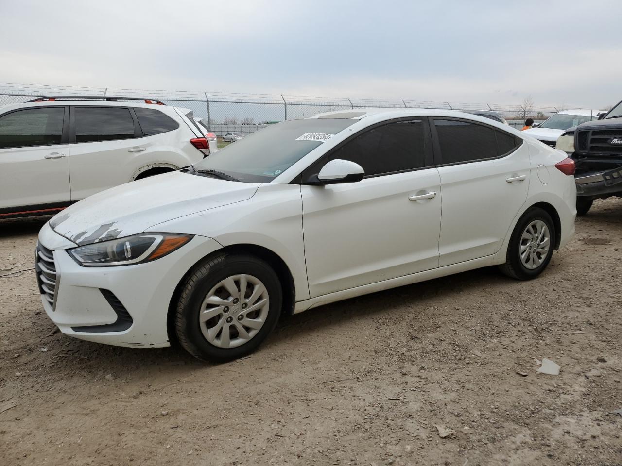 HYUNDAI ELANTRA 2017 5npd74lf9hh097413