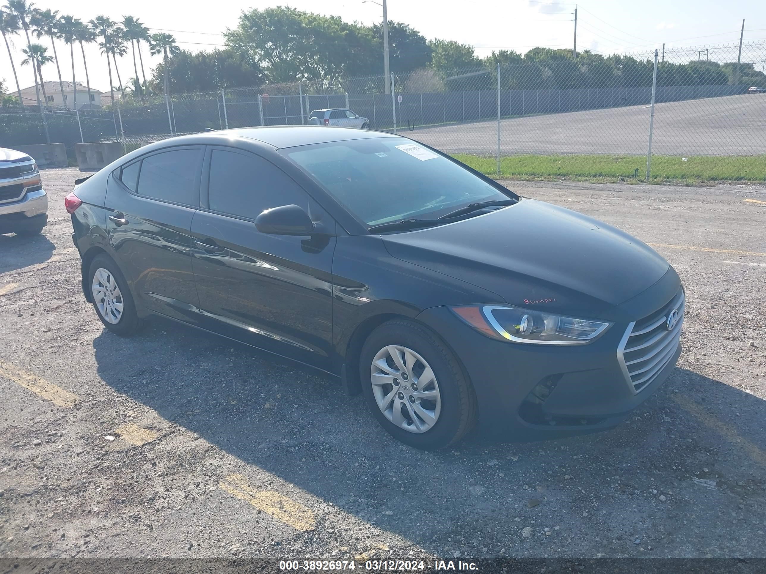 HYUNDAI ELANTRA 2018 5npd74lf9jh377368