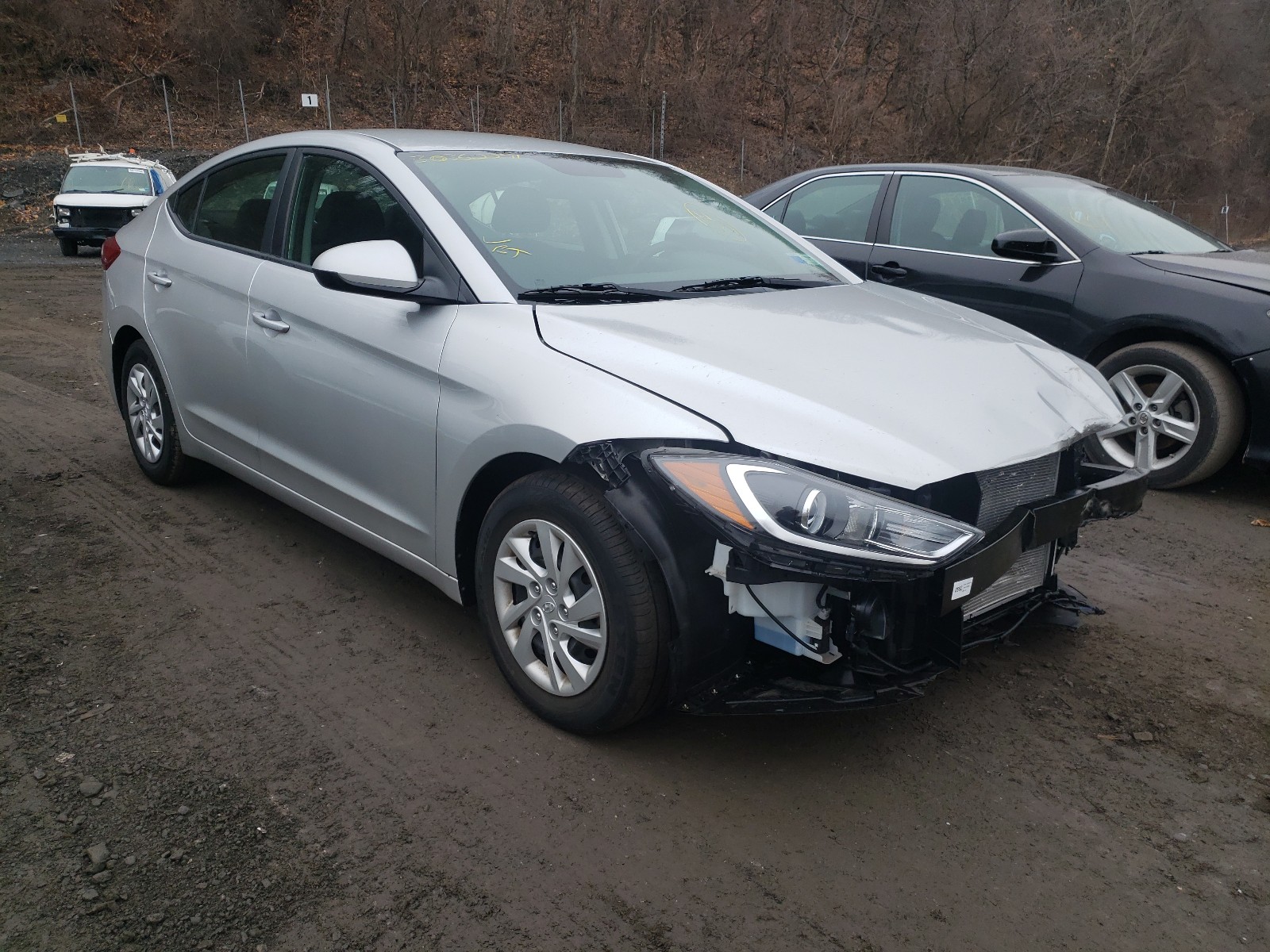 HYUNDAI NULL 2018 5npd74lf9jh385860