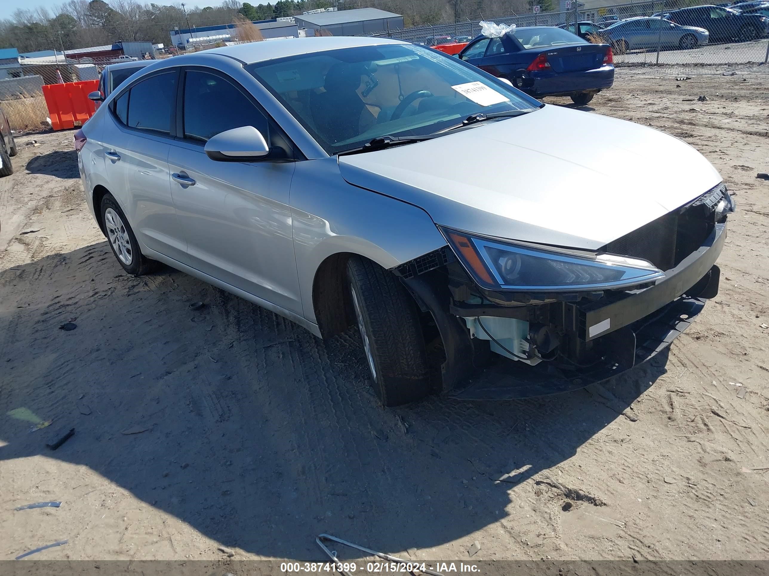 HYUNDAI ELANTRA 2019 5npd74lf9kh441104