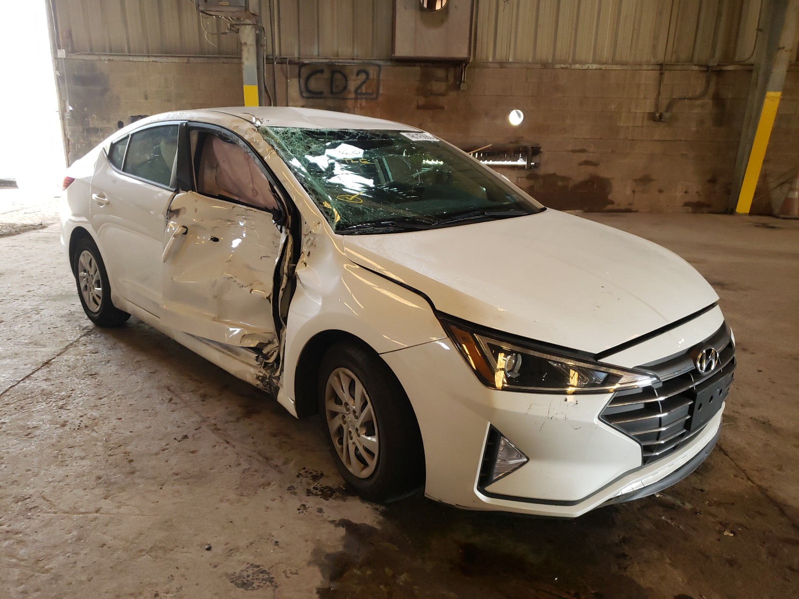 HYUNDAI ELANTRA SE 2019 5npd74lf9kh495177