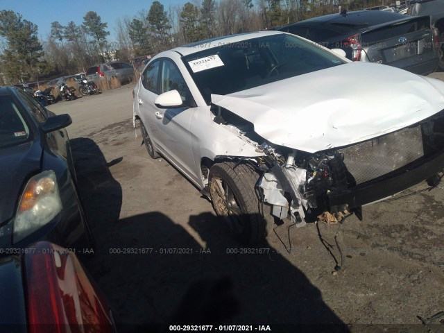 HYUNDAI ELANTRA 2017 5npd84lf0hh178703