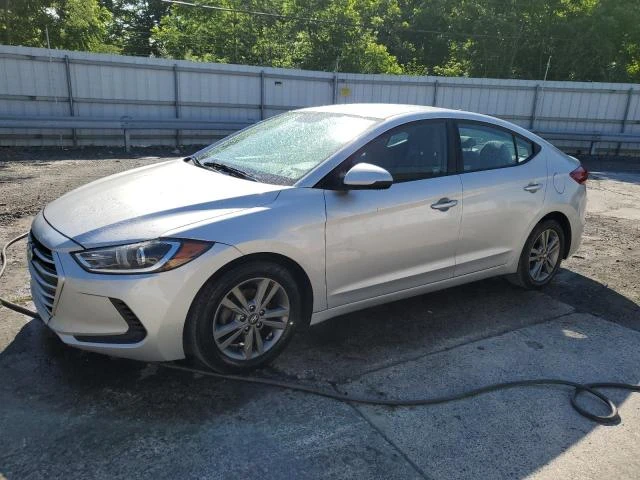 HYUNDAI ELANTRA SE 2018 5npd84lf0jh227856