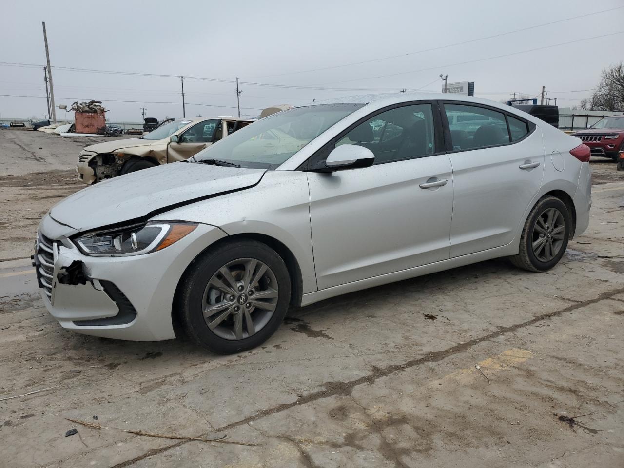 HYUNDAI ELANTRA 2018 5npd84lf0jh298068