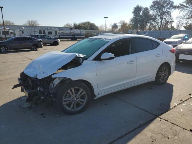 HYUNDAI ELANTRA SE 2018 5npd84lf0jh352811