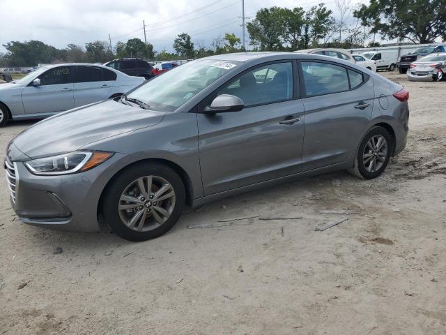 HYUNDAI ELANTRA SE 2018 5npd84lf0jh394590