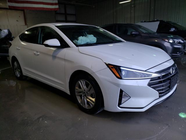 HYUNDAI ELANTRA SE 2019 5npd84lf0kh402236