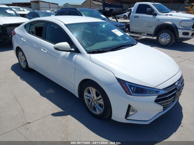 HYUNDAI ELANTRA 2019 5npd84lf0kh407453