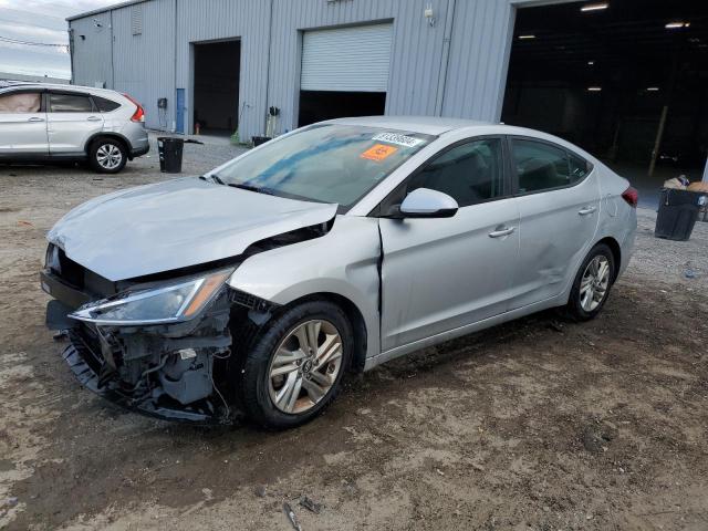 HYUNDAI ELANTRA SE 2019 5npd84lf0kh408506