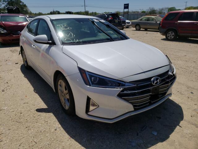 HYUNDAI ELANTRA SE 2019 5npd84lf0kh416895