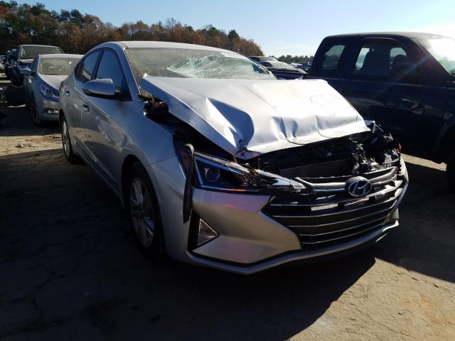 HYUNDAI ELANTRA SE 2019 5npd84lf0kh440002