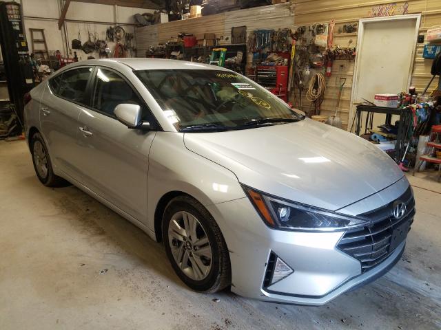 HYUNDAI ELANTRA SE 2019 5npd84lf0kh461691