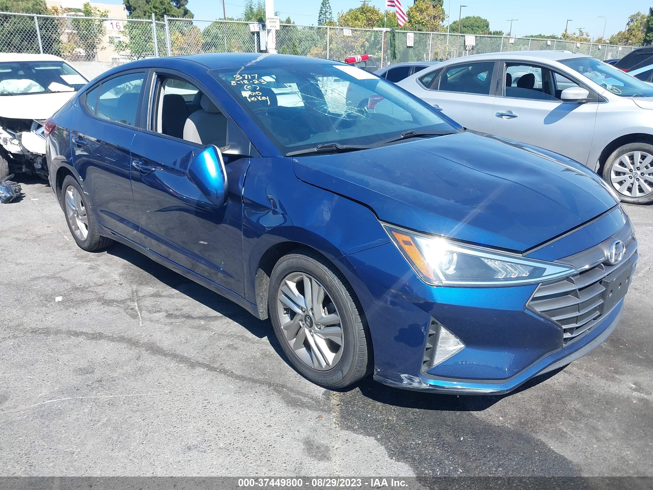 HYUNDAI ELANTRA 2019 5npd84lf0kh466759