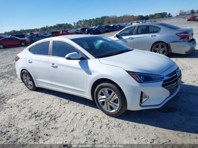 HYUNDAI ELANTRA 2019 5npd84lf0kh467331