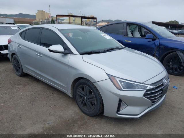 HYUNDAI ELANTRA 2019 5npd84lf0kh471427