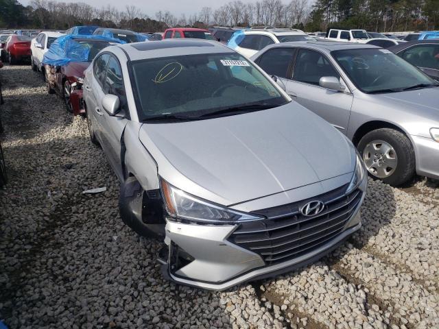 HYUNDAI ELANTRA SE 2019 5npd84lf0kh480323