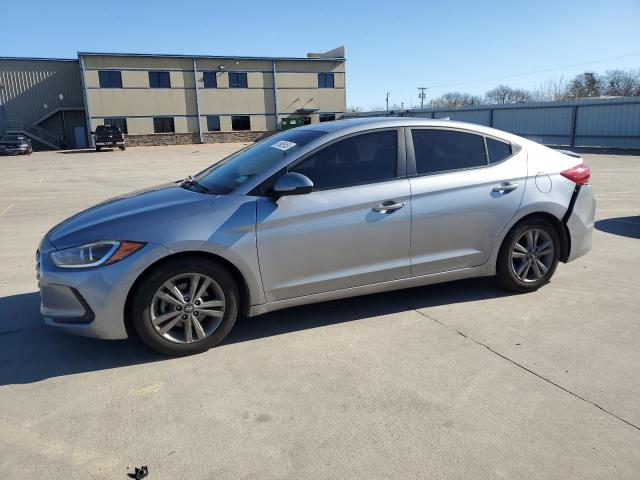 HYUNDAI ELANTRA 2017 5npd84lf1hh028874