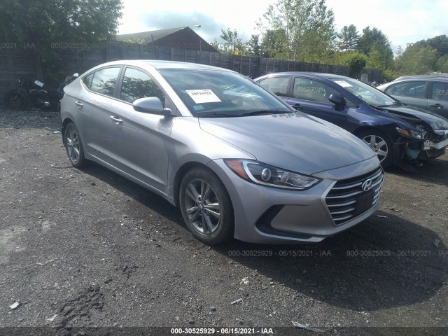 HYUNDAI ELANTRA 2017 5npd84lf1hh039728