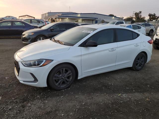 HYUNDAI ELANTRA SE 2017 5npd84lf1hh063902