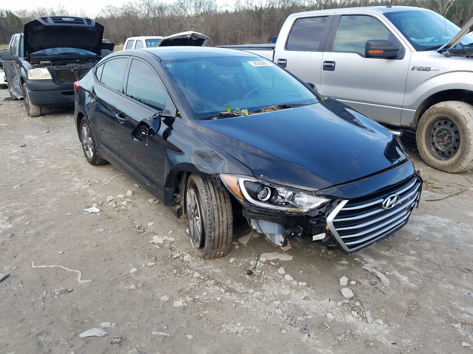 HYUNDAI ELANTRA SE 2017 5npd84lf1hh077556